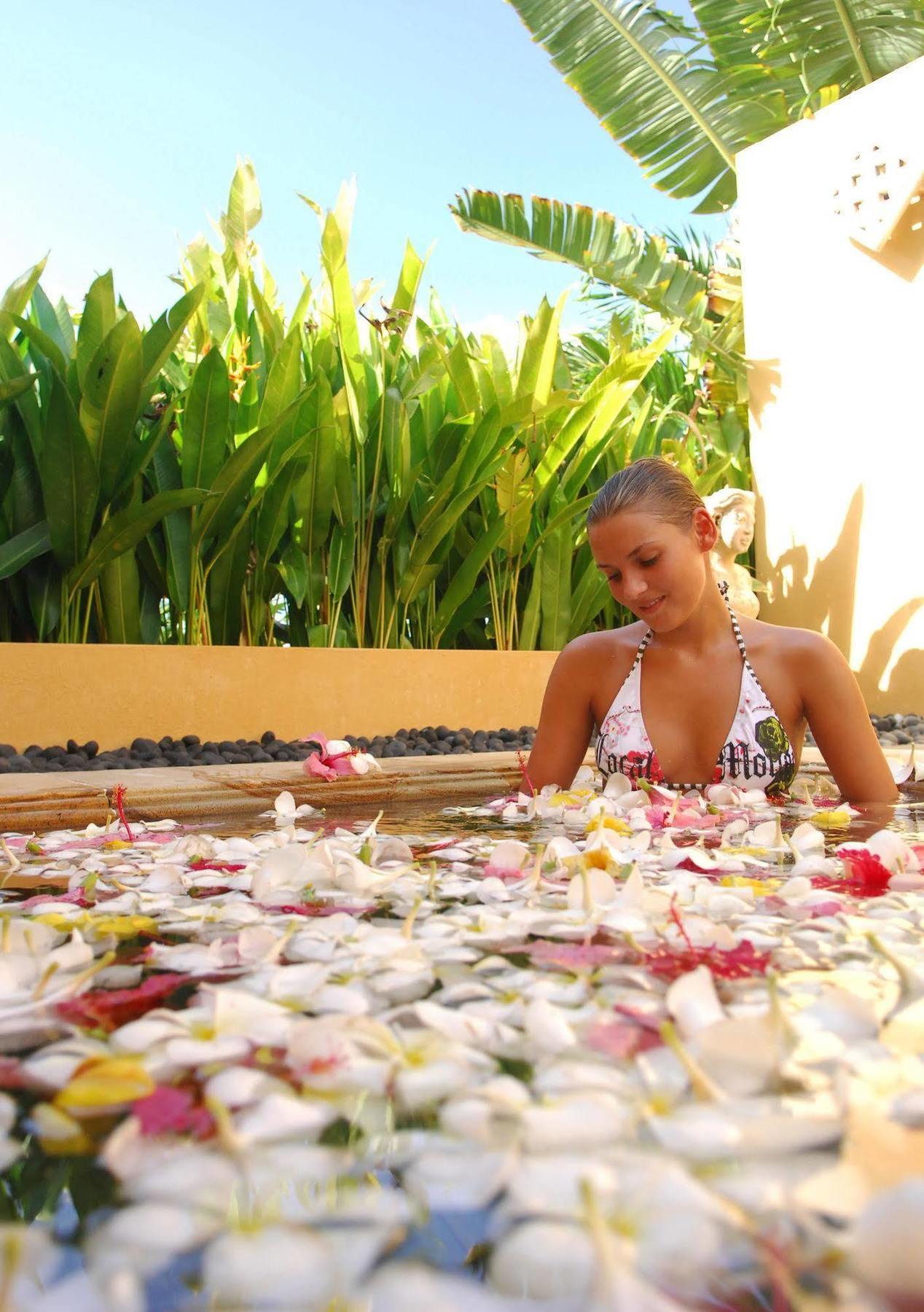 Mariana Resort & Spa San Roque Ngoại thất bức ảnh